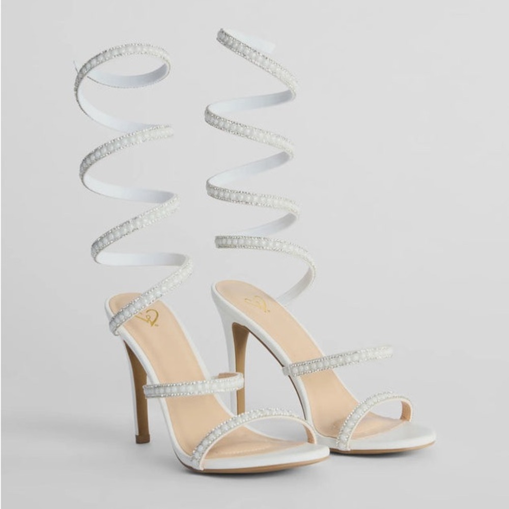White & Silver Luxe Pearl Spiral Stiletto Heels